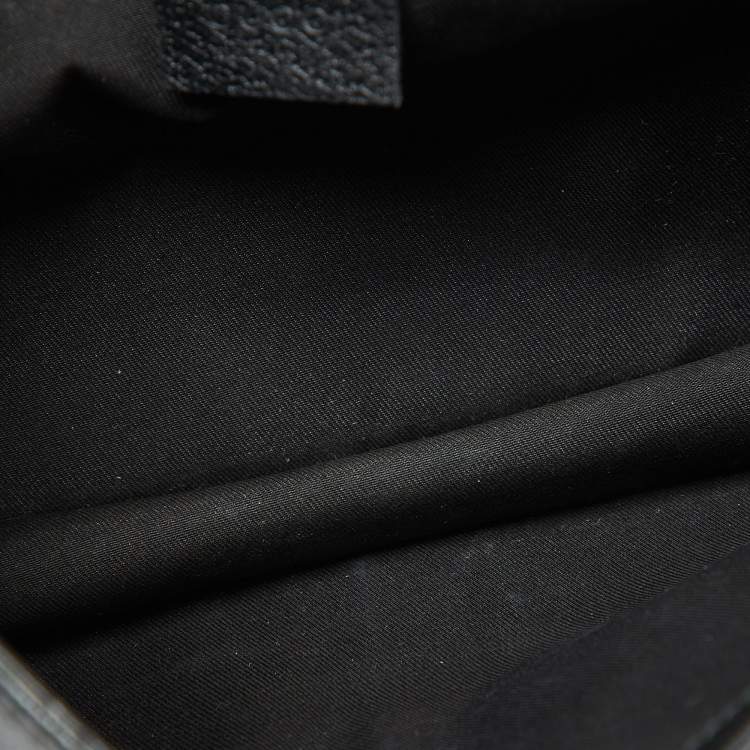 Pre Owned Gucci Black Leather Flap Wristlet Pouch