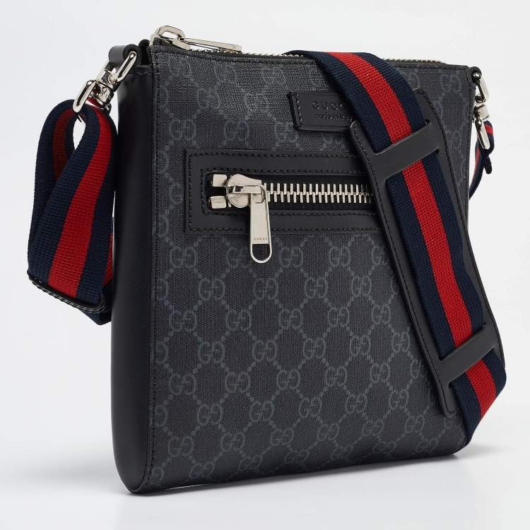 Pre Owned Gucci Black GG Supreme Canvas and Leather Small Web Messenger Bag