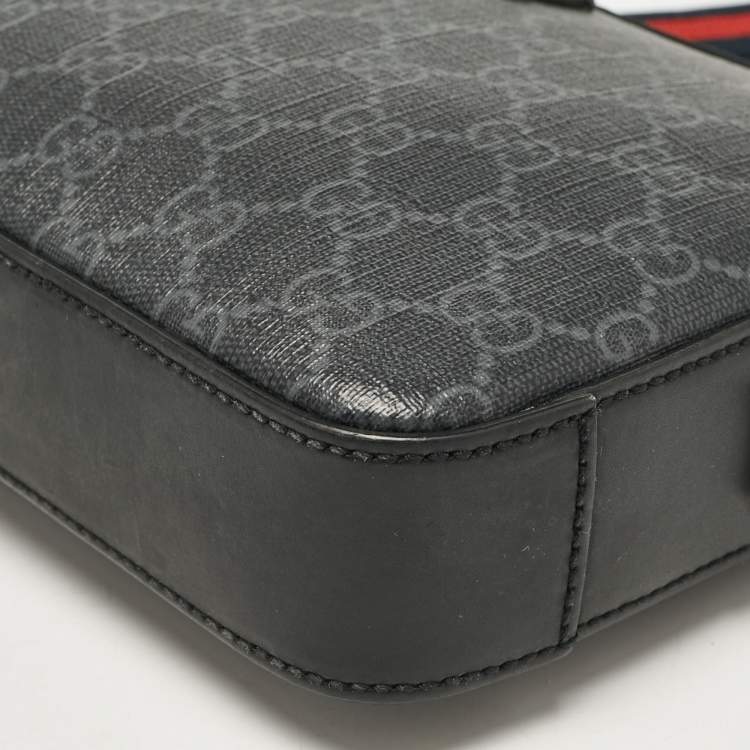 Pre Owned Gucci Black GG Supreme Canvas Wristlet Pouch