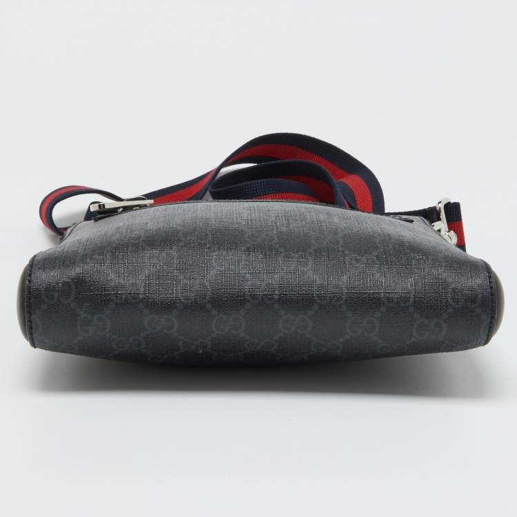 Pre Owned Gucci Black GG Supreme Canvas and Leather Crossbody Bag