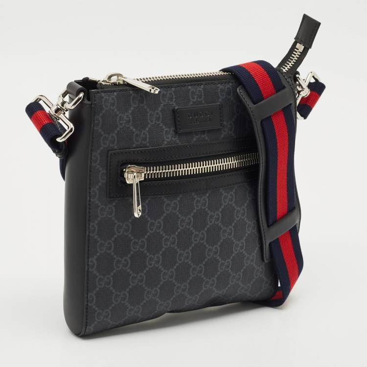 Pre Owned Gucci Black GG Supreme Canvas and Leather Zip Messenger Bag