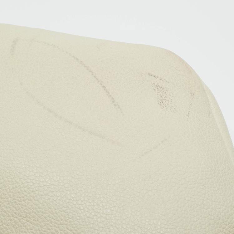Pre Owned Gucci Off White Leather Logo Web Belt Bag
