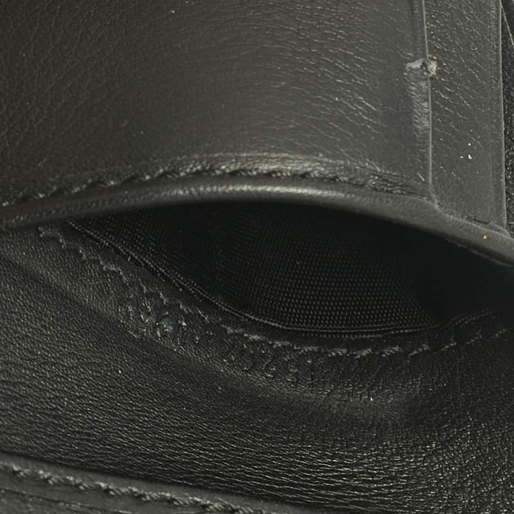 Pre Owned Gucci Black GG Canvas Web Bifold Wallet