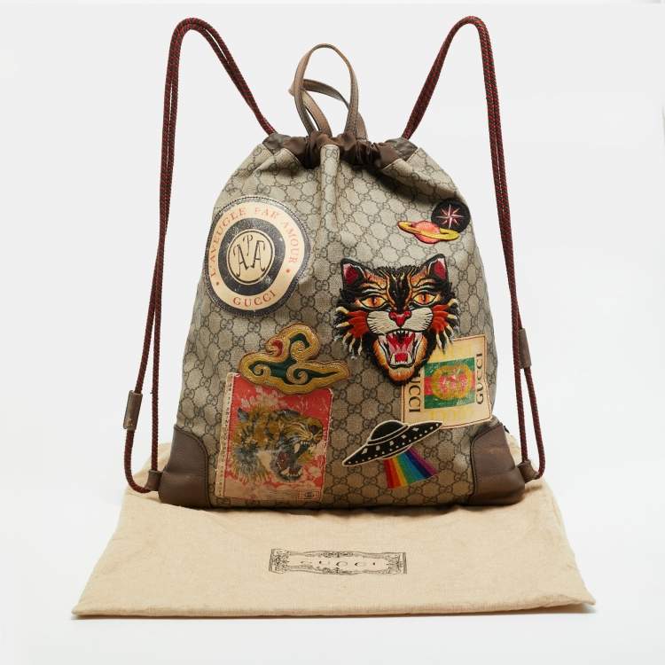 مملوكة مسبقًا Gucci Courrier Beige/Brown GG Supreme Canvas Drawstring Backpack