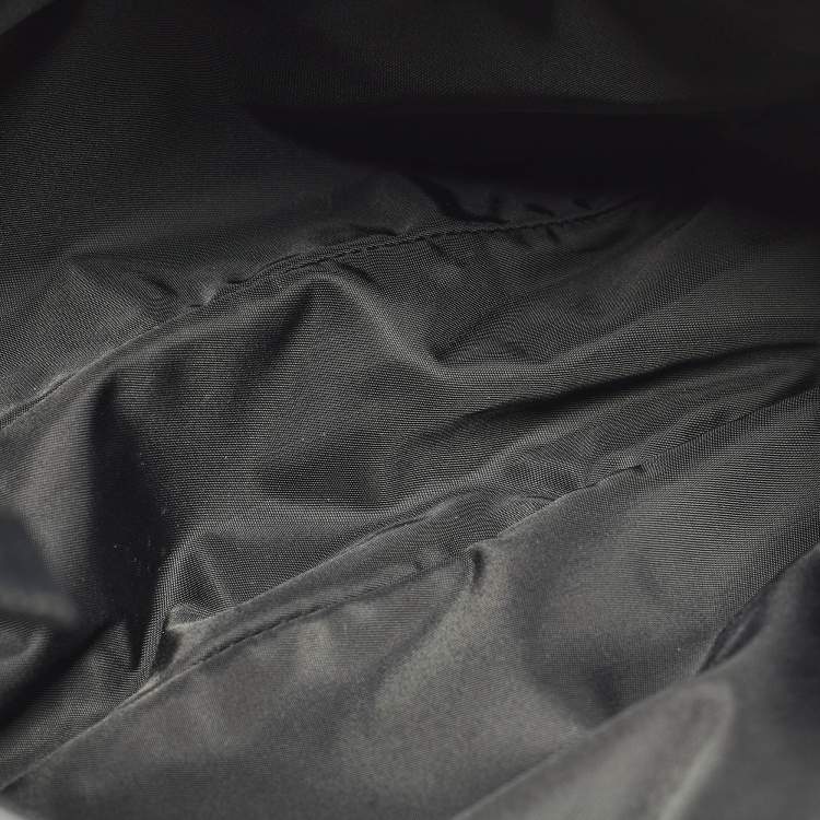 مملوكة مسبقًا Gucci Black Guccissima Leather Messenger Bag