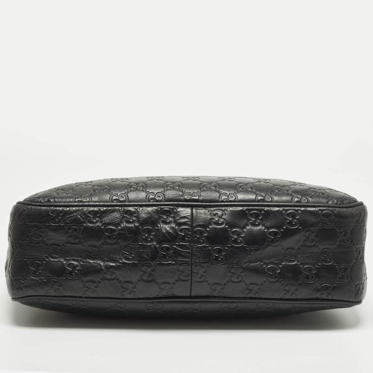 مملوكة مسبقًا Gucci Black Guccissima Leather Messenger Bag