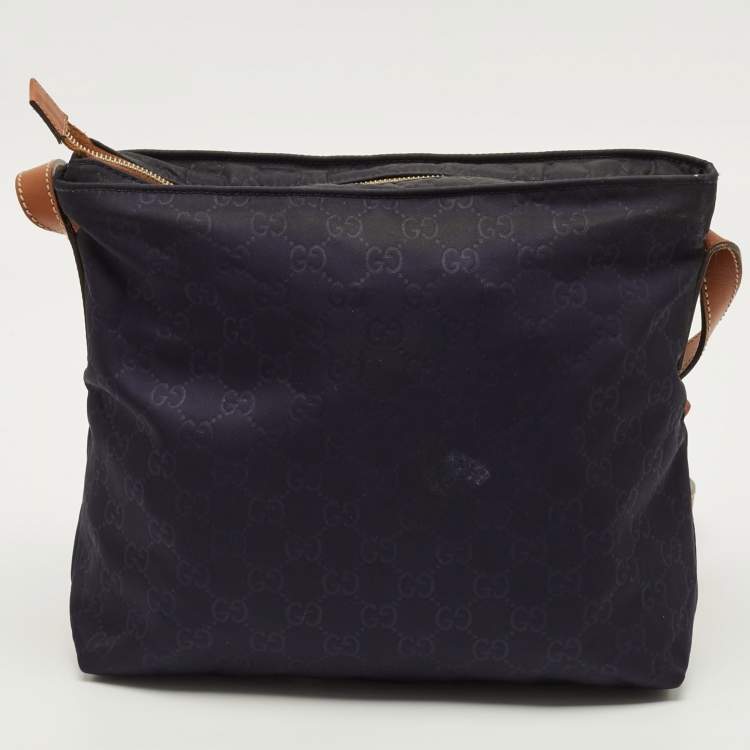 Pre Owned Gucci Navy Blue GG Nylon Messenger Bag