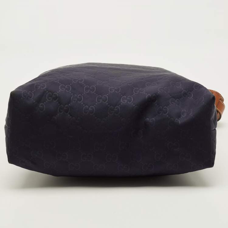 Pre Owned Gucci Navy Blue GG Nylon Messenger Bag