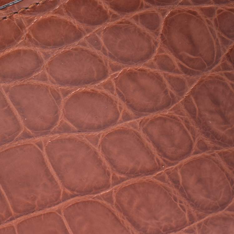 مملوكة مسبقًا Gucci Orange Crocodile Bifold Wallet