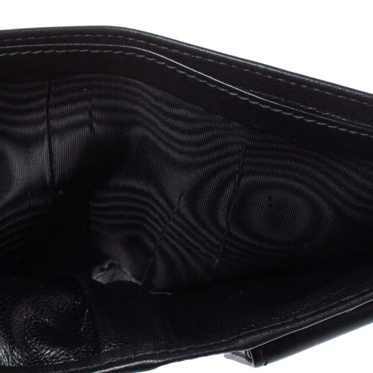 Pre Owned Gucci Black Leather Bifold Wallet