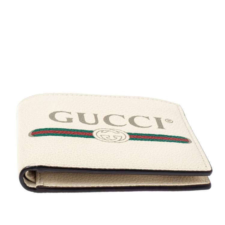 مملوكة مسبقًا Gucci Off White Leather Logo Bifold Wallet 