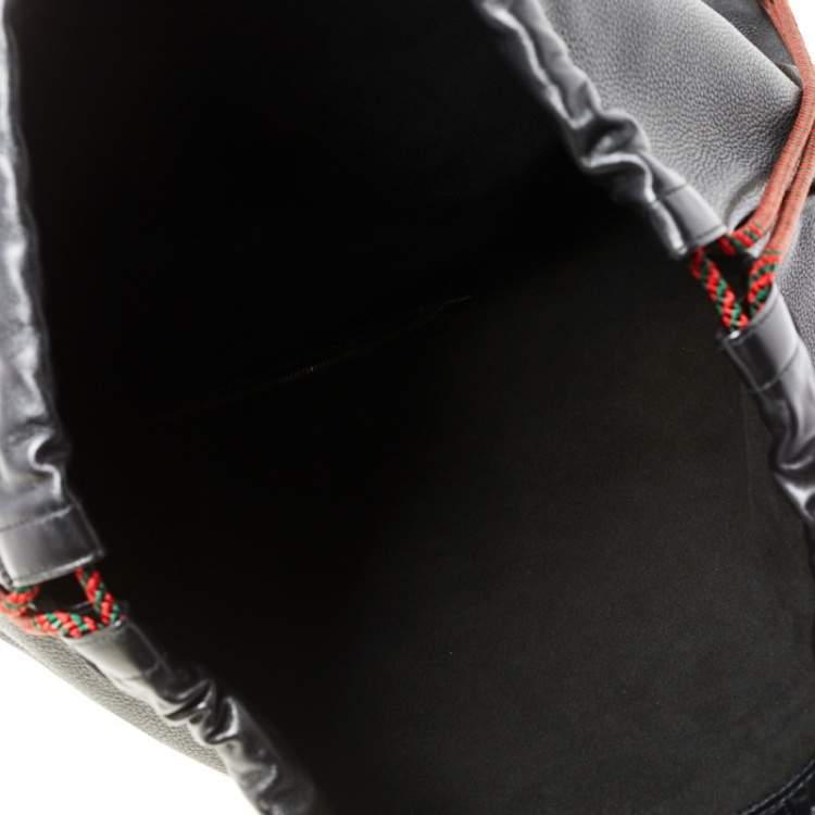 Pre Owned Gucci Black Soft Grain Leather Logo Drawstring Backpack
