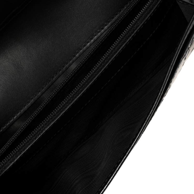 Pre Owned Gucci Black Guccissima Leather Web Wallet