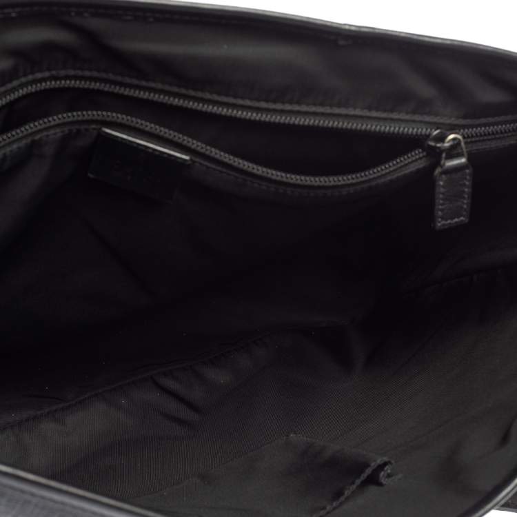 Pre Owned Gucci Black GG Supreme Canvas Messenger Bag
