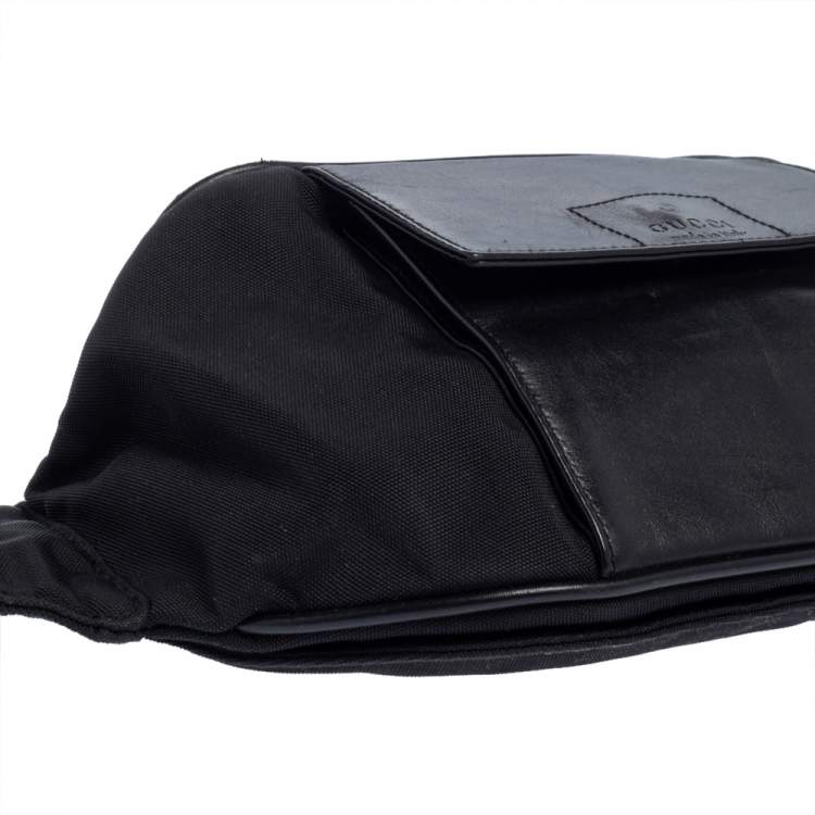 مملوكة مسبقًا Gucci Black Leather And Canvas Belt Bag