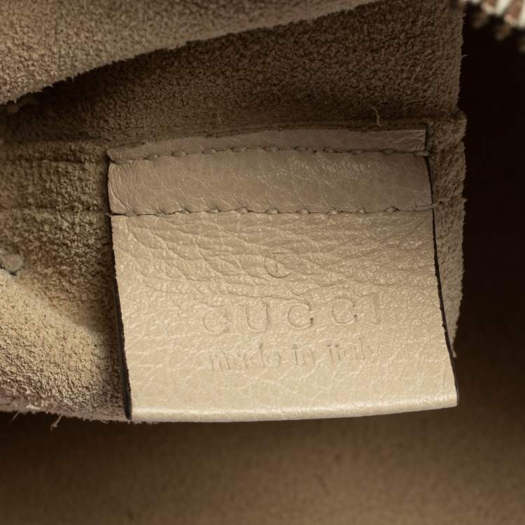 Pre Owned Gucci White Leather Logo Print Zip Pouch