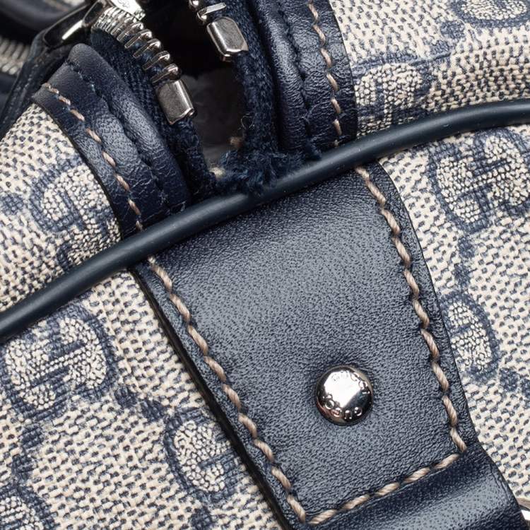 مملوكة مسبقًا Gucci Navy Blue GG Supreme Canvas Leather Medium Carry On Duffle Bag