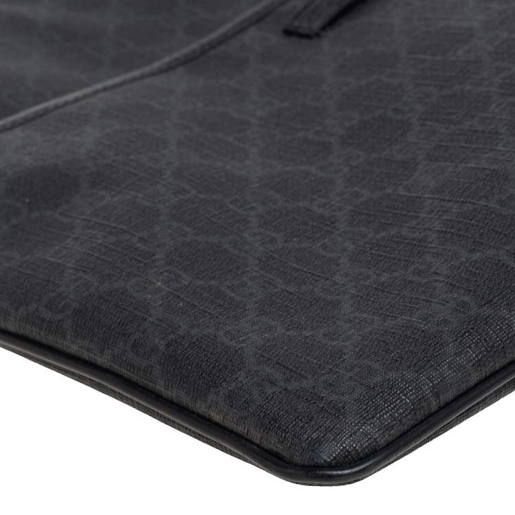 Pre Owned Gucci Black GG Supreme Canvas Medium Flat Messenger Bag