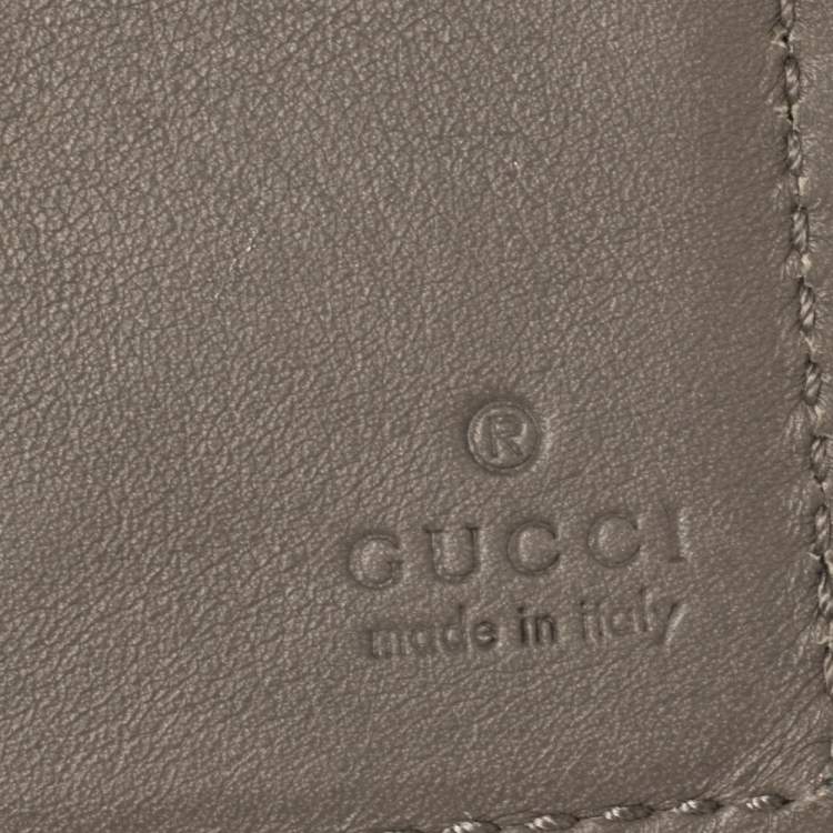 Pre Owned Gucci Turquoise Microguccissima Patent Leather Bifold Wallet