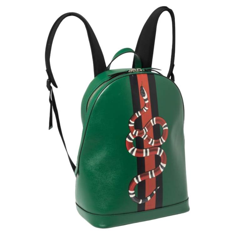 مملوكة مسبقًا Gucci Green Snake and Web Print Leather Backpack