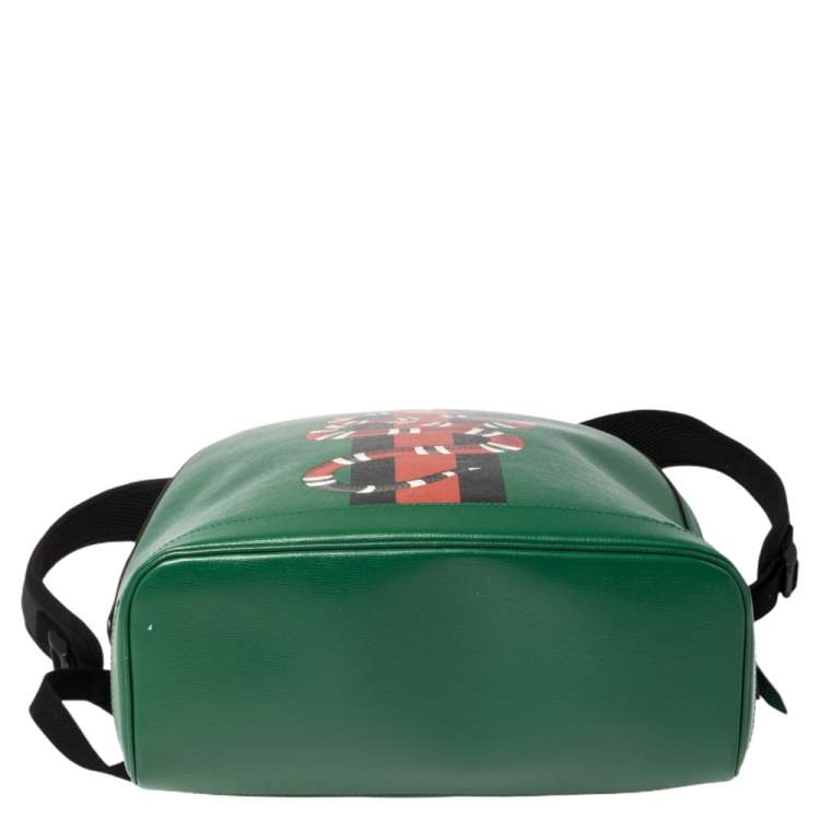 مملوكة مسبقًا Gucci Green Snake and Web Print Leather Backpack