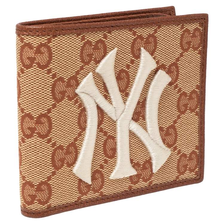 Pre Owned Gucci Beige/Brown GG Canvas New York Yankees Patch Bifold Wallet