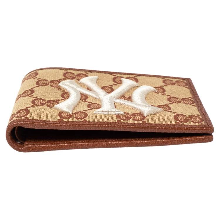 Pre Owned Gucci Beige/Brown GG Canvas New York Yankees Patch Bifold Wallet