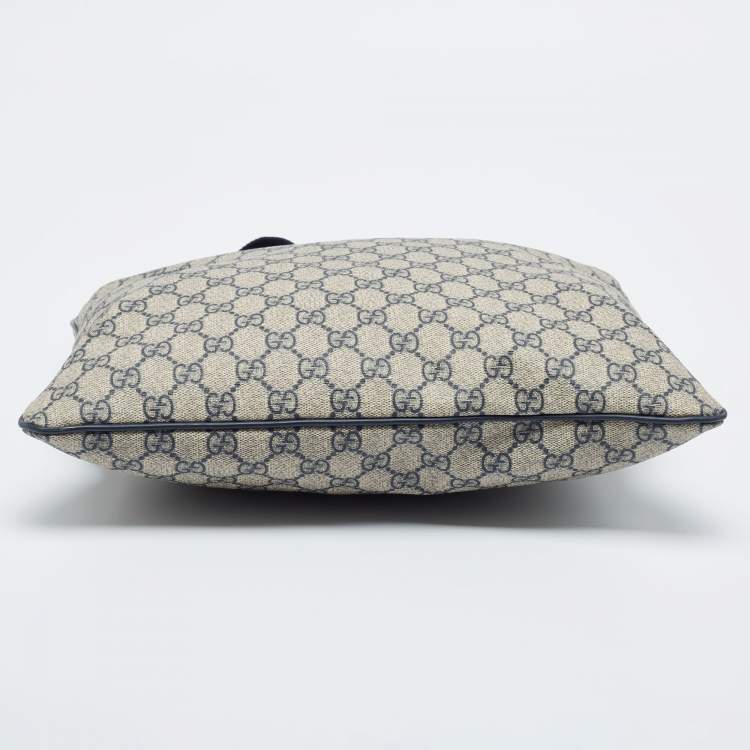 Pre Owned Gucci Navy Blue/Beige GG Supreme Canvas Top Zip Messenger Bag