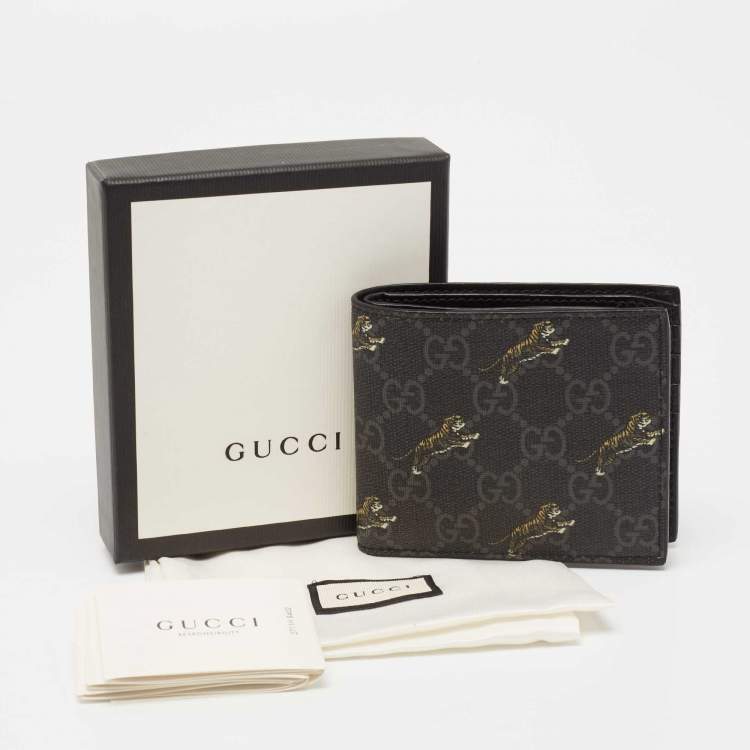 مملوكة مسبقًا Gucci Black/Grey GG Supreme Canvas Tiger Print Bifold Wallet