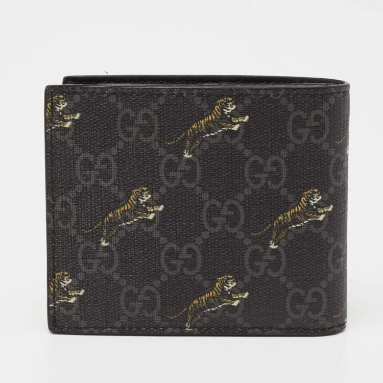 مملوكة مسبقًا Gucci Black/Grey GG Supreme Canvas Tiger Print Bifold Wallet