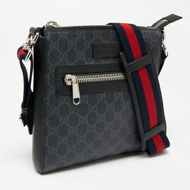 Pre Owned Gucci Black GG Supreme Canvas and Leather Small Messenger Bag
