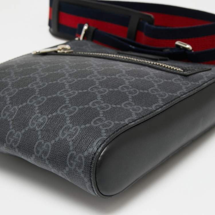 Pre Owned Gucci Black GG Supreme Canvas And Leather Small Messenger Bag
