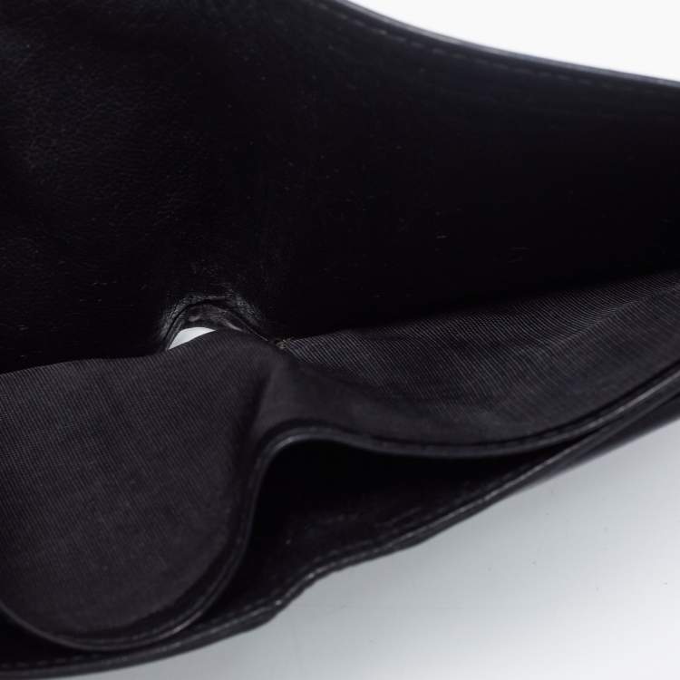 Pre Owned Gucci Black Leather Bifold Wallet 