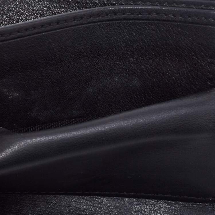 Pre Owned Gucci Black Leather Bifold Wallet 
