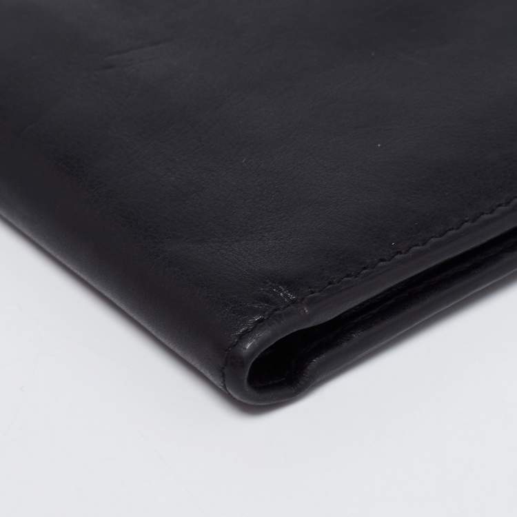 Pre Owned Gucci Black Leather Bifold Wallet 