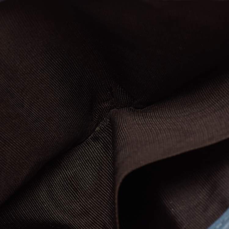 مملوكة مسبقًا Gucci Navy Blue Microguccissima Leather Bifold Wallet