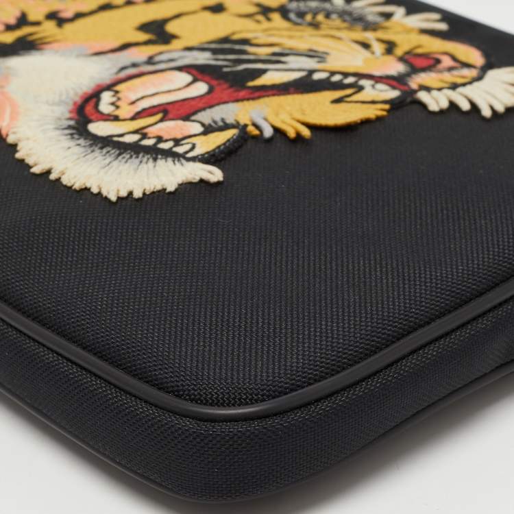 Pre Owned Gucci Black Nylon Tiger Patch Zip Pouch 