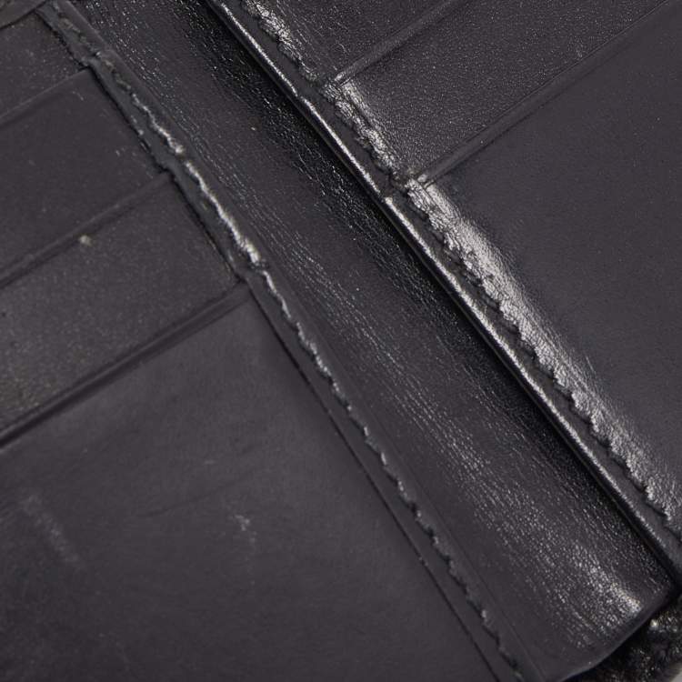 Pre Owned Gucci Black GG Canvas and Leather Bifold Wallet