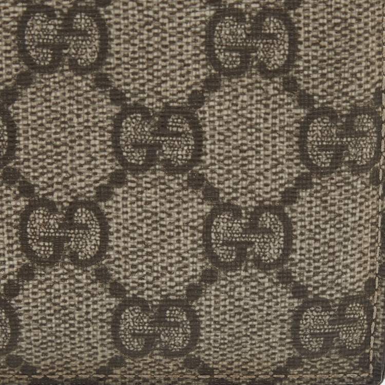 Pre Owned Gucci Beige GG Supreme Canvas Bi Fold Wallet