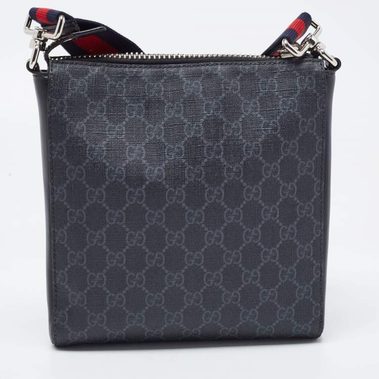 مملوكة مسبقًا Gucci Black GG Supreme Canvas Small Messenger Bag
