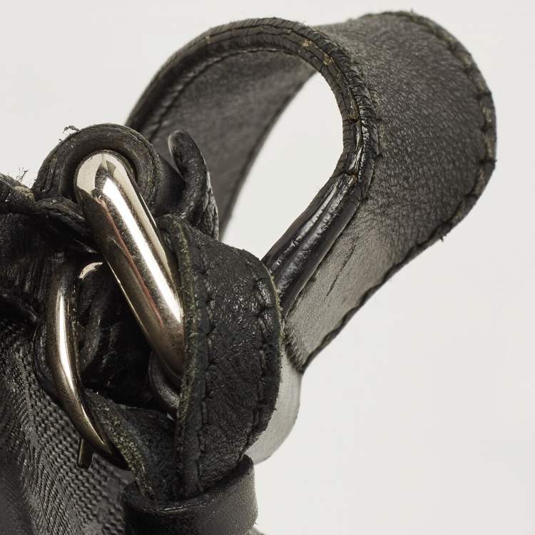 مملوكة مسبقًا Gucci Black GG Imprime Canvas Web Flat Messenger Bag