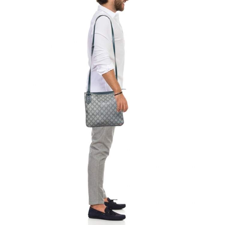 Pre Owned Gucci Beige/Blue GG Supreme Canvas and Leather Messenger Bag