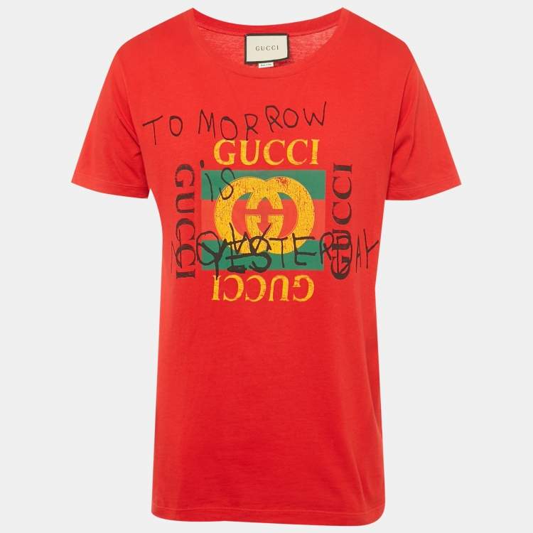 Pre Owned Gucci Red Jersey Tomorrow Is Now Yesterday Print T-Shirt S