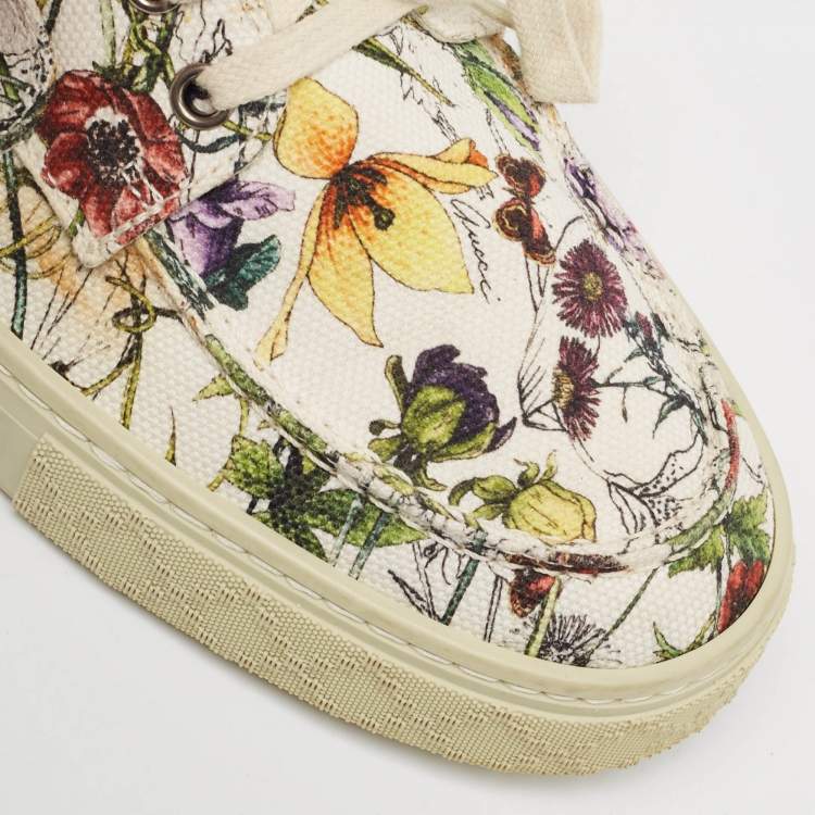 Pre Owned Gucci White Floral Print Canvas Low Top Sneakers Size 41.5