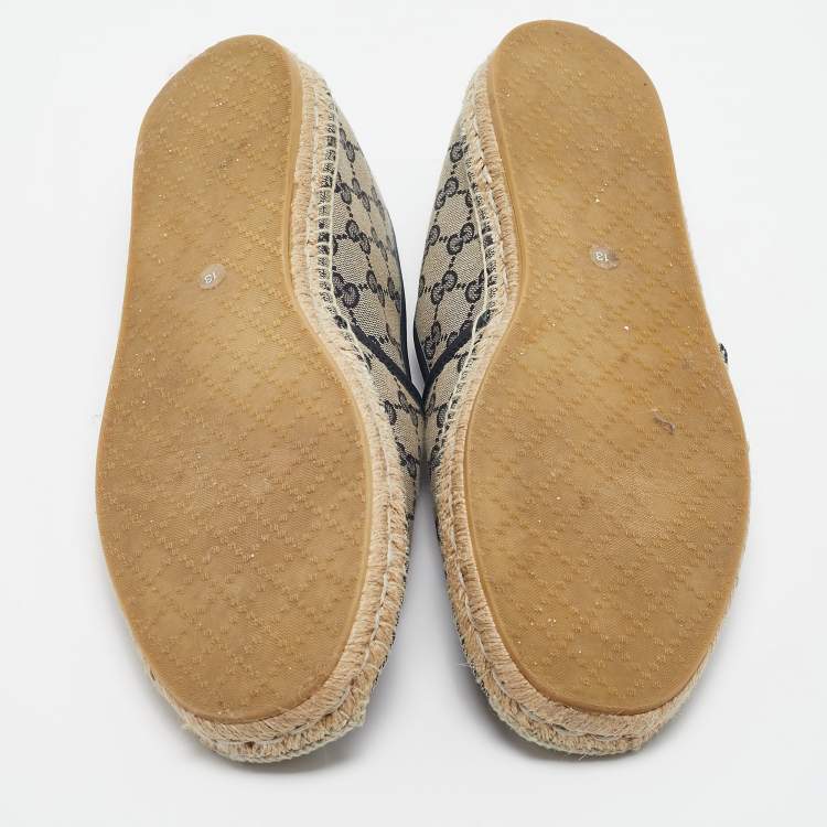 Pre Owned Gucci Beige/Navy Blue GG Canvas Espadrille Flats Size 47