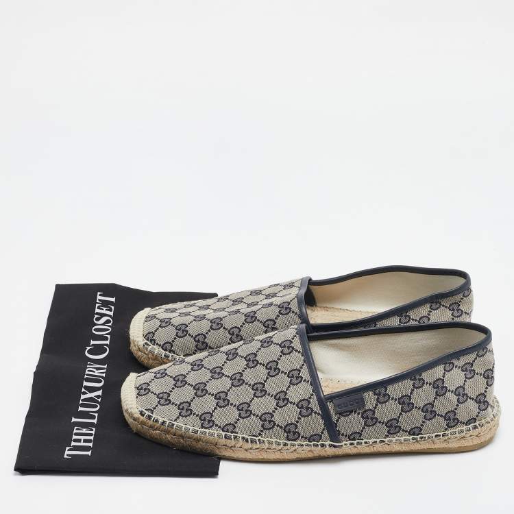 Pre Owned Gucci Beige/Navy Blue GG Canvas Espadrille Flats Size 47