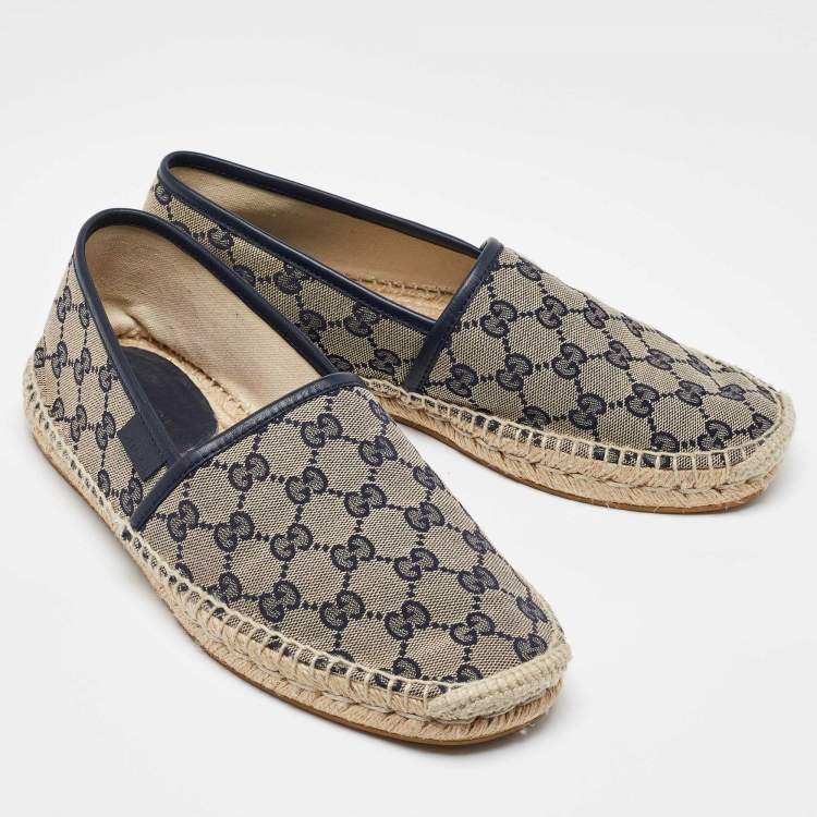 Pre Owned Gucci Beige/Navy Blue GG Canvas Espadrille Flats Size 40