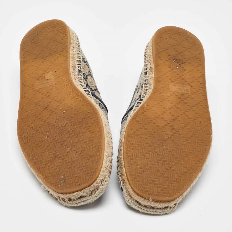 Pre Owned Gucci Beige/Navy Blue GG Canvas Espadrille Flats Size 40