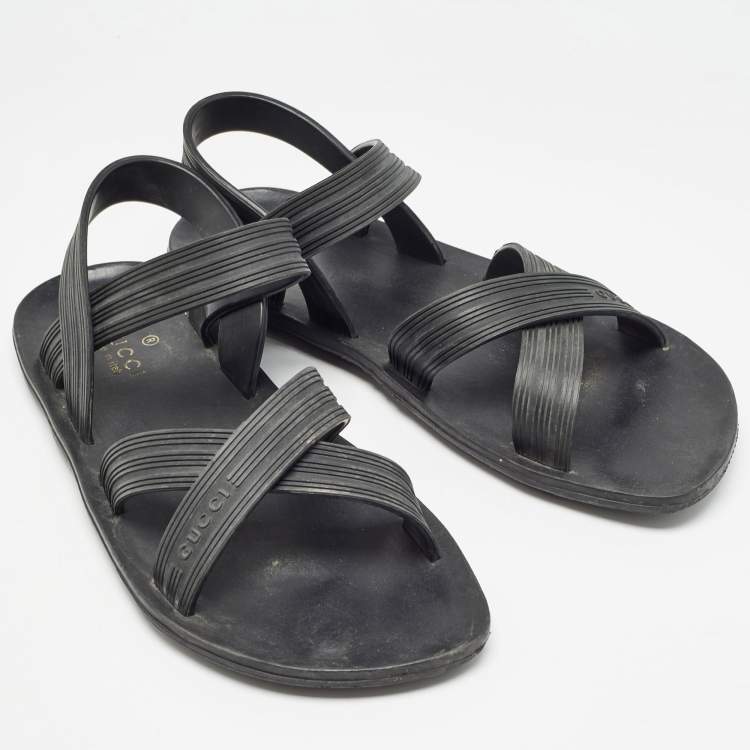 مملوكة مسبقًا Gucci Black Rubber Elastic Crisscross Sandals Size 40