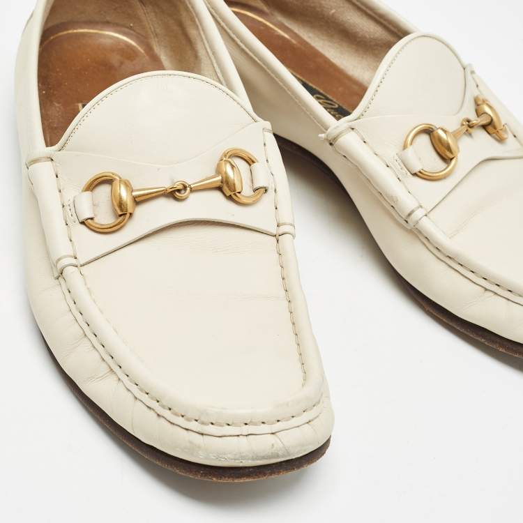 Pre Owned Gucci Cream Leather 1953 Horsebit Loafers Size 41.5
